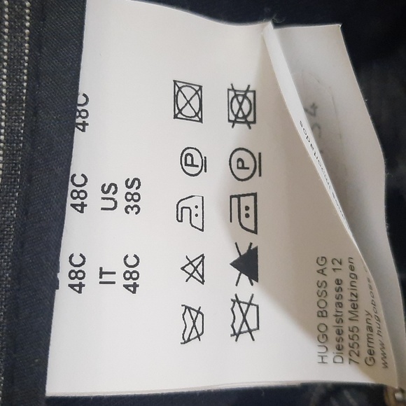 Hugo Boss Virgin Wool Super 100 dark gray pinstripe suit size 38S - Picture 16 of 16